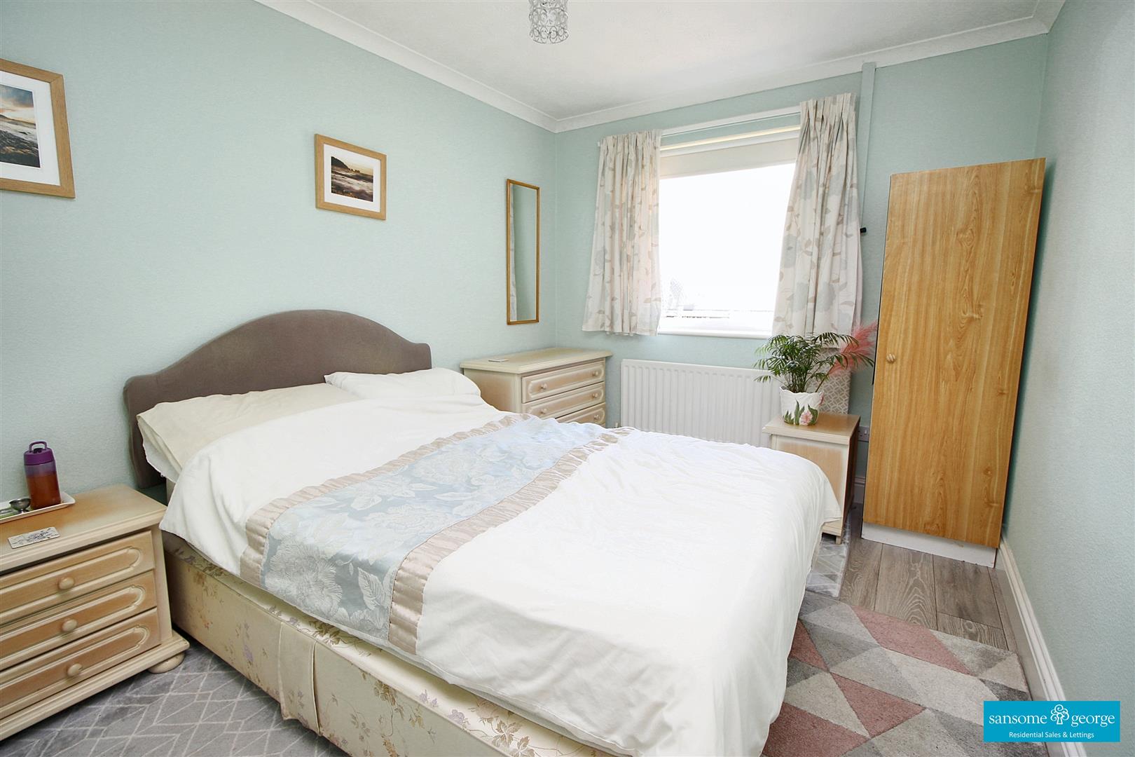 Sheraton Drive, Tilehurst, Reading